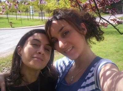ptisseme et malika trop la classe la pose